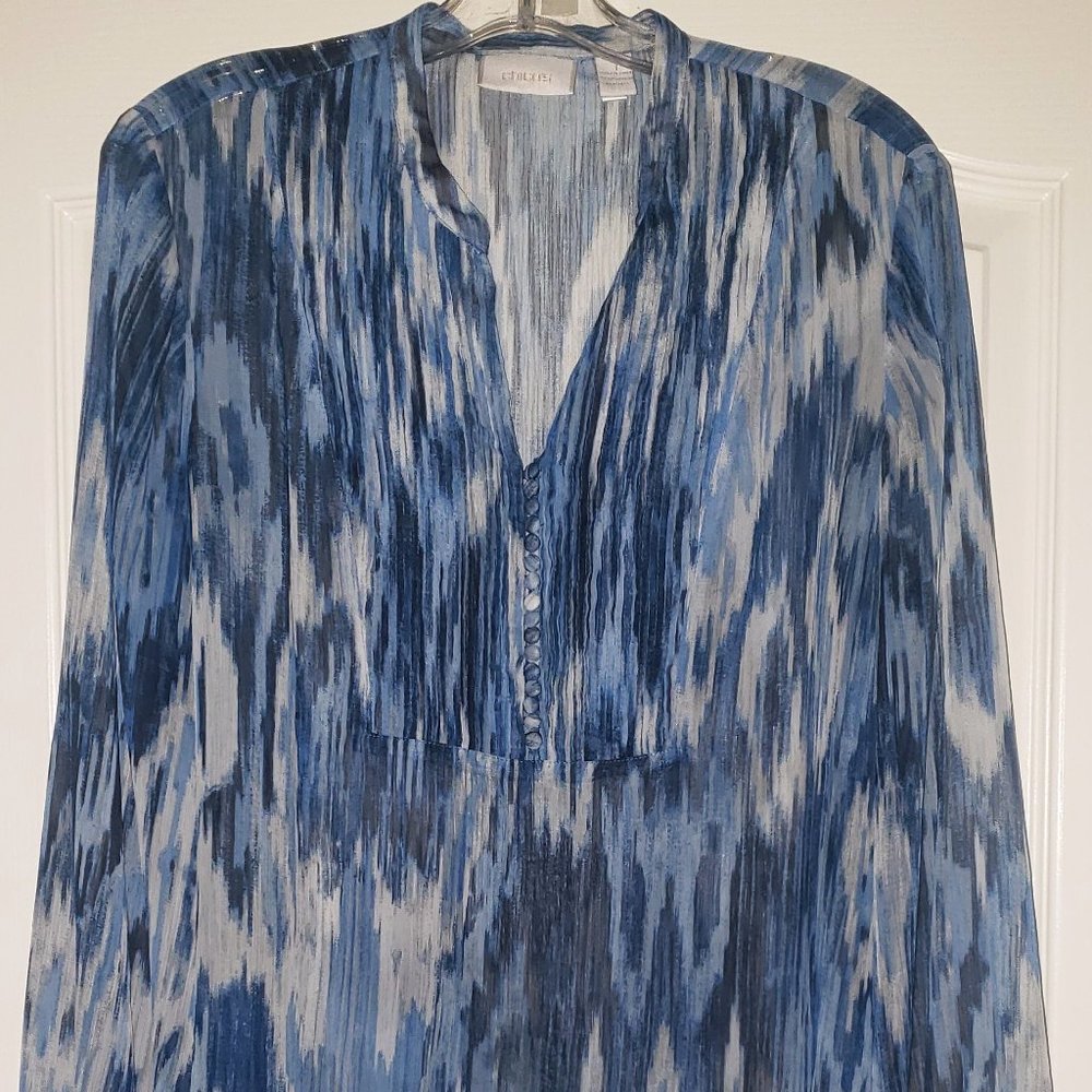 CHICOS Sheer Blouse 1 Blues/White Split Neck Long Sleeves Side Vents